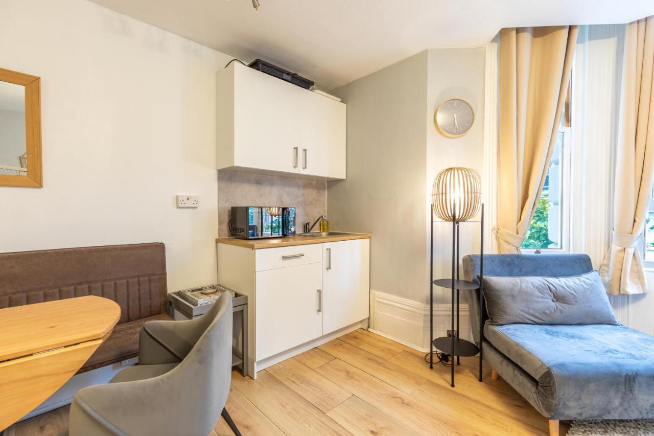 Sylish Studio Apartment Close To Station Brighton Exterior photo